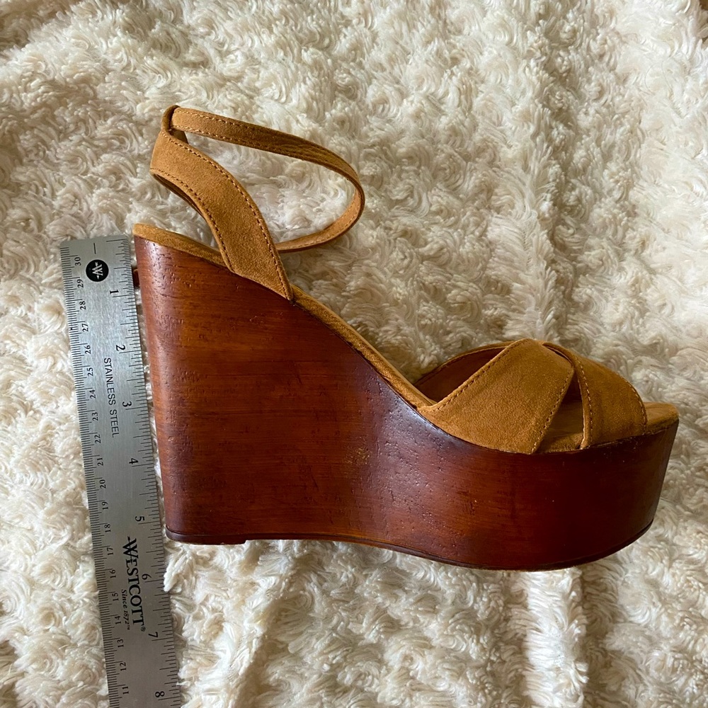 Platform/Wedges Sandals - Picture 2 of 6